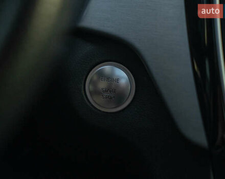 Серый Мерседес ГЛЕ-Класс, объемом двигателя 2.99 л и пробегом 253 тыс. км за 37500 $, фото 30 на Automoto.ua