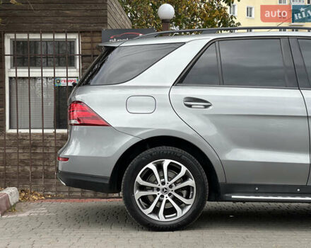 Серый Мерседес ГЛЕ-Класс, объемом двигателя 3.5 л и пробегом 168 тыс. км за 25899 $, фото 5 на Automoto.ua