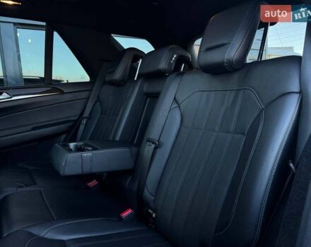 Серый Мерседес ГЛЕ-Класс, объемом двигателя 3.5 л и пробегом 159 тыс. км за 24500 $, фото 61 на Automoto.ua