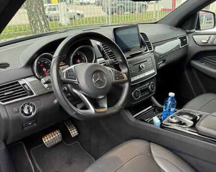 Серый Мерседес ГЛЕ-Класс, объемом двигателя 3 л и пробегом 58 тыс. км за 44777 $, фото 15 на Automoto.ua