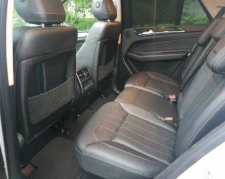 Мерседес ГЛЕ-Клас 2016 у Хмельницькому на Automoto.ua Сірий Мерседес ГЛЕ-Клас, об'ємом двигуна 3.5 л та пробігом 76 тис. км за 9700 $, фото 12 на Automoto.ua