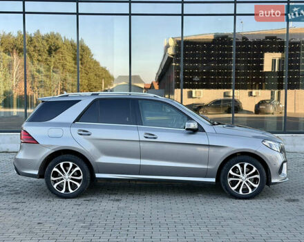 Серый Мерседес ГЛЕ-Класс, объемом двигателя 2.99 л и пробегом 127 тыс. км за 36499 $, фото 1 на Automoto.ua