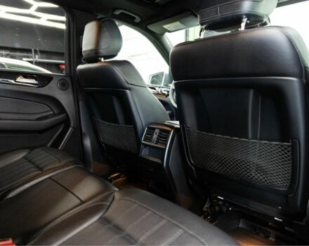 Серый Мерседес ГЛЕ-Класс, объемом двигателя 3.5 л и пробегом 145 тыс. км за 23900 $, фото 18 на Automoto.ua