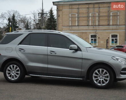 Сірий Мерседес ГЛЕ-Клас, об'ємом двигуна 2.2 л та пробігом 211 тис. км за 26900 $, фото 26 на Automoto.ua