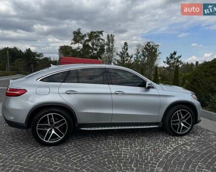 Мерседес ГЛЕ-Клас 2016 у Дніпро (Дніпропетровську) на Automoto.ua Сірий Мерседес ГЛЕ-Клас, об'ємом двигуна 2.99 л та пробігом 166 тис. км за 41500 $, фото 8 на Automoto.ua