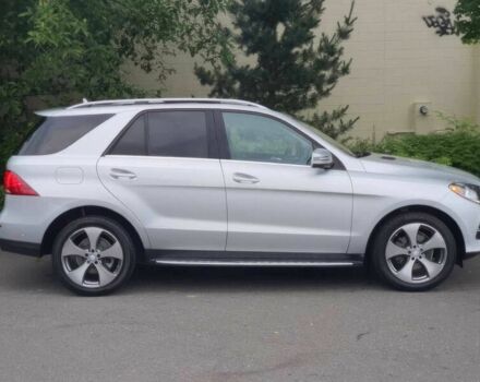 Мерседес ГЛЕ-Клас 2016 у Хмельницькому на Automoto.ua Сірий Мерседес ГЛЕ-Клас, об'ємом двигуна 3.5 л та пробігом 76 тис. км за 9700 $, фото 3 на Automoto.ua