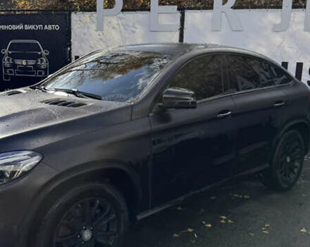 Серый Мерседес ГЛЕ-Класс, объемом двигателя 2.99 л и пробегом 123 тыс. км за 48000 $, фото 3 на Automoto.ua