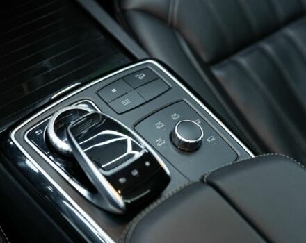 Серый Мерседес ГЛЕ-Класс, объемом двигателя 3.5 л и пробегом 145 тыс. км за 23900 $, фото 11 на Automoto.ua