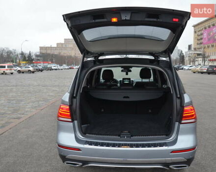 Серый Мерседес ГЛЕ-Класс, объемом двигателя 2.2 л и пробегом 211 тыс. км за 26600 $, фото 60 на Automoto.ua