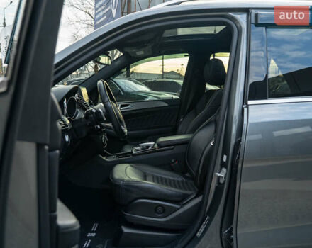 Серый Мерседес ГЛЕ-Класс, объемом двигателя 2.99 л и пробегом 253 тыс. км за 37500 $, фото 18 на Automoto.ua