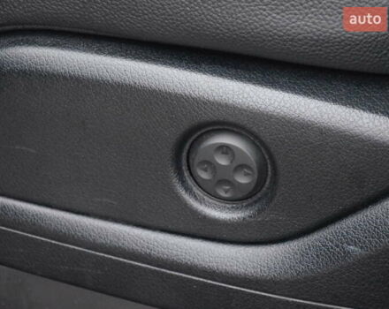 Серый Мерседес ГЛЕ-Класс, объемом двигателя 2.2 л и пробегом 211 тыс. км за 26600 $, фото 51 на Automoto.ua