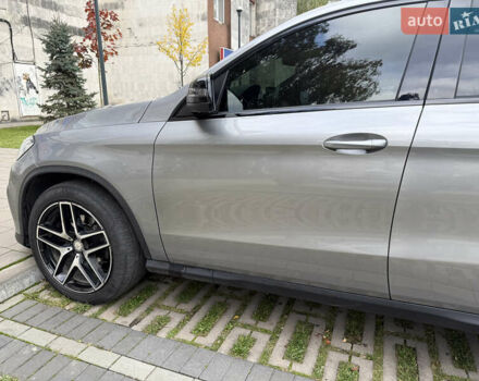 Серый Мерседес ГЛЕ-Класс, объемом двигателя 2.99 л и пробегом 194 тыс. км за 46000 $, фото 10 на Automoto.ua