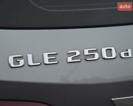 Серый Мерседес ГЛЕ-Класс, объемом двигателя 2.2 л и пробегом 211 тыс. км за 26600 $, фото 40 на Automoto.ua