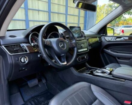 Серый Мерседес ГЛЕ-Класс, объемом двигателя 3.5 л и пробегом 78 тыс. км за 10000 $, фото 11 на Automoto.ua