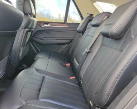 Серый Мерседес ГЛЕ-Класс, объемом двигателя 3.5 л и пробегом 77 тыс. км за 4500 $, фото 12 на Automoto.ua