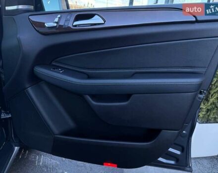 Серый Мерседес ГЛЕ-Класс, объемом двигателя 3.5 л и пробегом 159 тыс. км за 24500 $, фото 85 на Automoto.ua