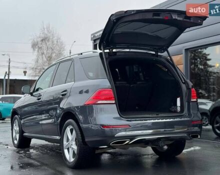 Серый Мерседес ГЛЕ-Класс, объемом двигателя 3.5 л и пробегом 159 тыс. км за 24500 $, фото 25 на Automoto.ua