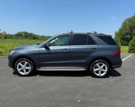 Серый Мерседес ГЛЕ-Класс, объемом двигателя 3.5 л и пробегом 78 тыс. км за 10000 $, фото 2 на Automoto.ua