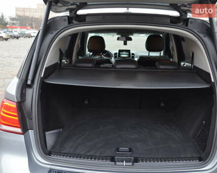 Серый Мерседес ГЛЕ-Класс, объемом двигателя 2.2 л и пробегом 211 тыс. км за 26600 $, фото 62 на Automoto.ua