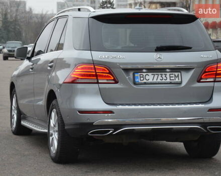 Серый Мерседес ГЛЕ-Класс, объемом двигателя 2.2 л и пробегом 211 тыс. км за 26600 $, фото 17 на Automoto.ua