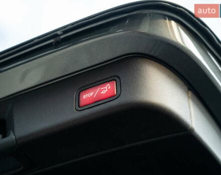 Серый Мерседес ГЛЕ-Класс, объемом двигателя 2.99 л и пробегом 253 тыс. км за 37500 $, фото 46 на Automoto.ua