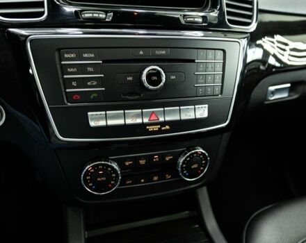 Серый Мерседес ГЛЕ-Класс, объемом двигателя 3.5 л и пробегом 145 тыс. км за 23900 $, фото 21 на Automoto.ua