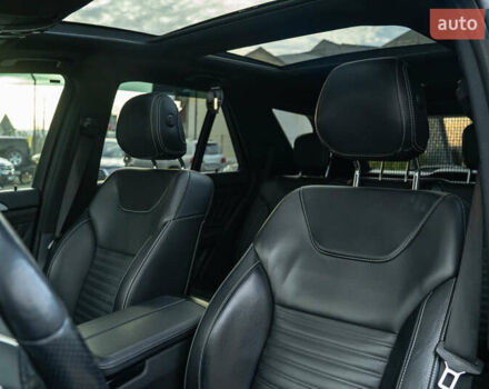 Серый Мерседес ГЛЕ-Класс, объемом двигателя 2.99 л и пробегом 253 тыс. км за 37500 $, фото 41 на Automoto.ua