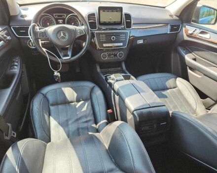 Сірий Мерседес ГЛЕ-Клас, об'ємом двигуна 0 л та пробігом 105 тис. км за 6000 $, фото 7 на Automoto.ua