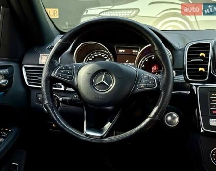 Серый Мерседес ГЛЕ-Класс, объемом двигателя 3 л и пробегом 114 тыс. км за 38000 $, фото 15 на Automoto.ua