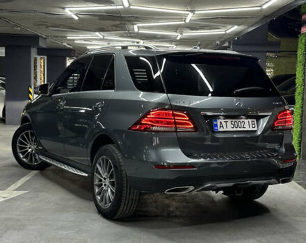 Серый Мерседес ГЛЕ-Класс, объемом двигателя 3.5 л и пробегом 170 тыс. км за 25999 $, фото 1 на Automoto.ua