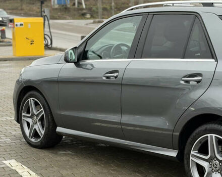 Серый Мерседес ГЛЕ-Класс, объемом двигателя 3 л и пробегом 174 тыс. км за 34500 $, фото 22 на Automoto.ua