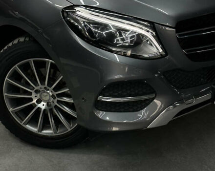 Серый Мерседес ГЛЕ-Класс, объемом двигателя 3.5 л и пробегом 170 тыс. км за 25999 $, фото 2 на Automoto.ua