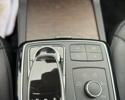 Серый Мерседес ГЛЕ-Класс, объемом двигателя 3 л и пробегом 174 тыс. км за 34500 $, фото 41 на Automoto.ua