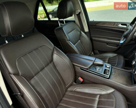 Мерседес ГЛЕ-Клас 2017 у Луцьку на Automoto.ua Сірий Мерседес ГЛЕ-Клас, об'ємом двигуна 2.2 л та пробігом 150 тис. км за 31599 $, фото 49 на Automoto.ua