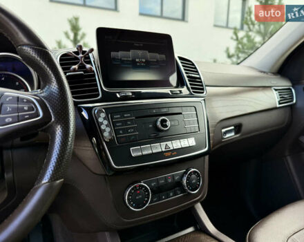 Мерседес ГЛЕ-Клас 2017 у Луцьку на Automoto.ua Сірий Мерседес ГЛЕ-Клас, об'ємом двигуна 2.2 л та пробігом 150 тис. км за 31599 $, фото 40 на Automoto.ua