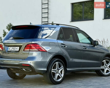 Мерседес ГЛЕ-Клас 2017 у Луцьку на Automoto.ua Сірий Мерседес ГЛЕ-Клас, об'ємом двигуна 2.2 л та пробігом 150 тис. км за 31599 $, фото 5 на Automoto.ua