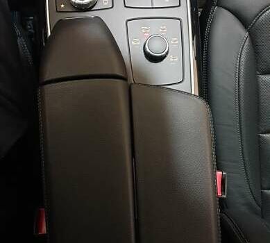 Серый Мерседес ГЛЕ-Класс, объемом двигателя 3 л и пробегом 51 тыс. км за 49900 $, фото 65 на Automoto.ua