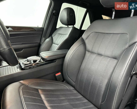 Серый Мерседес ГЛЕ-Класс, объемом двигателя 3.5 л и пробегом 40 тыс. км за 29999 $, фото 14 на Automoto.ua