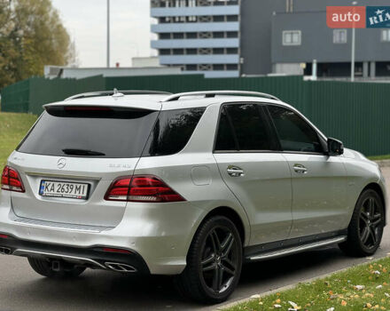 Серый Мерседес ГЛЕ-Класс, объемом двигателя 3 л и пробегом 157 тыс. км за 35900 $, фото 3 на Automoto.ua