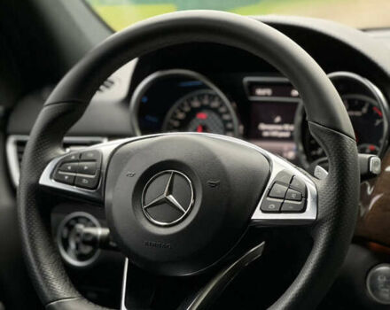 Серый Мерседес ГЛЕ-Класс, объемом двигателя 3 л и пробегом 157 тыс. км за 35900 $, фото 12 на Automoto.ua