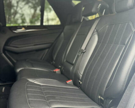 Серый Мерседес ГЛЕ-Класс, объемом двигателя 3 л и пробегом 157 тыс. км за 35900 $, фото 8 на Automoto.ua