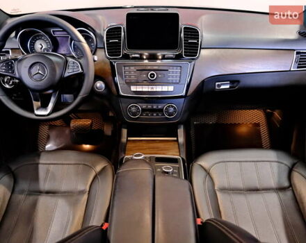 Мерседес ГЛЕ-Клас 2018 у Одесі на Automoto.ua Сірий Мерседес ГЛЕ-Клас, об'ємом двигуна 2.1 л та пробігом 170 тис. км за 33900 $, фото 49 на Automoto.ua