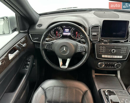 Серый Мерседес ГЛЕ-Класс, объемом двигателя 3.5 л и пробегом 40 тыс. км за 29999 $, фото 9 на Automoto.ua