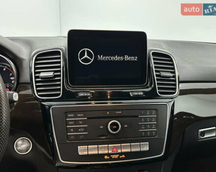 Серый Мерседес ГЛЕ-Класс, объемом двигателя 3.5 л и пробегом 40 тыс. км за 29999 $, фото 10 на Automoto.ua