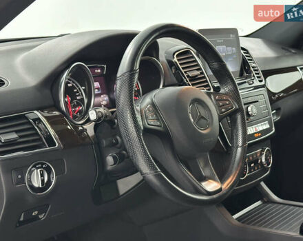 Серый Мерседес ГЛЕ-Класс, объемом двигателя 3.5 л и пробегом 40 тыс. км за 29999 $, фото 13 на Automoto.ua
