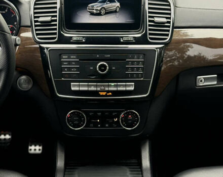 Серый Мерседес ГЛЕ-Класс, объемом двигателя 3 л и пробегом 157 тыс. км за 35900 $, фото 11 на Automoto.ua