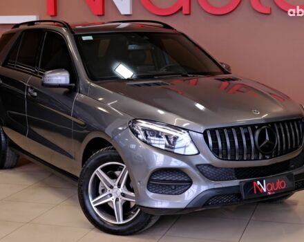 Мерседес ГЛЕ-Класс 2018 в Одессе на Automoto.ua Серый Мерседес ГЛЕ-Класс, объемом двигателя 2.1 л и пробегом 170 тыс. км за 33900 $, фото 3 на Automoto.ua
