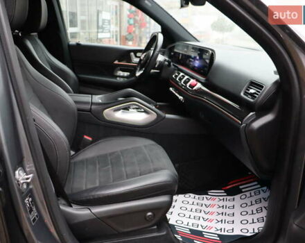 Серый Мерседес ГЛЕ-Класс, объемом двигателя 3 л и пробегом 88 тыс. км за 59900 $, фото 53 на Automoto.ua