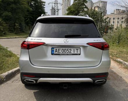 Мерседес ГЛЕ-Класс 2019 в Киеве на Automoto.ua Серый Мерседес ГЛЕ-Класс, объемом двигателя 1.99 л и пробегом 23 тыс. км за 46500 $, фото 6 на Automoto.ua