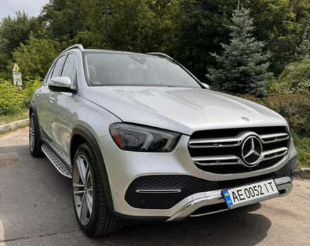 Мерседес ГЛЕ-Класс 2019 в Киеве на Automoto.ua Серый Мерседес ГЛЕ-Класс, объемом двигателя 1.99 л и пробегом 23 тыс. км за 46500 $, фото 1 на Automoto.ua